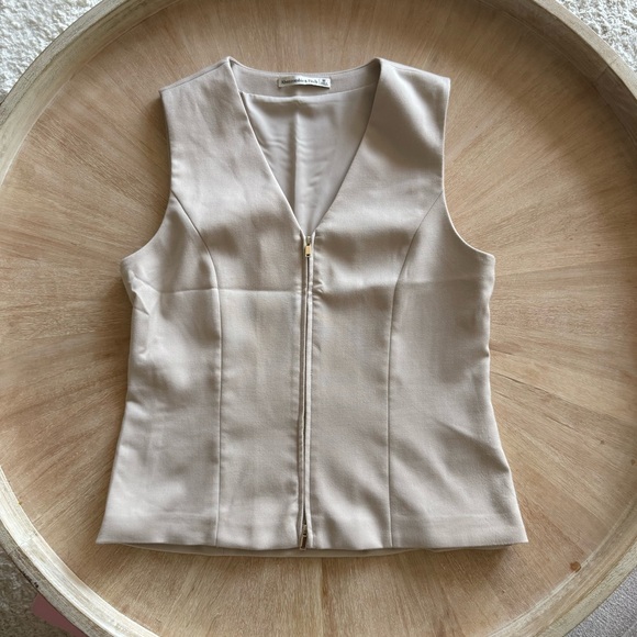 Abercrombie & Fitch Sleeveless Top - Tan - Picture 1 of 3